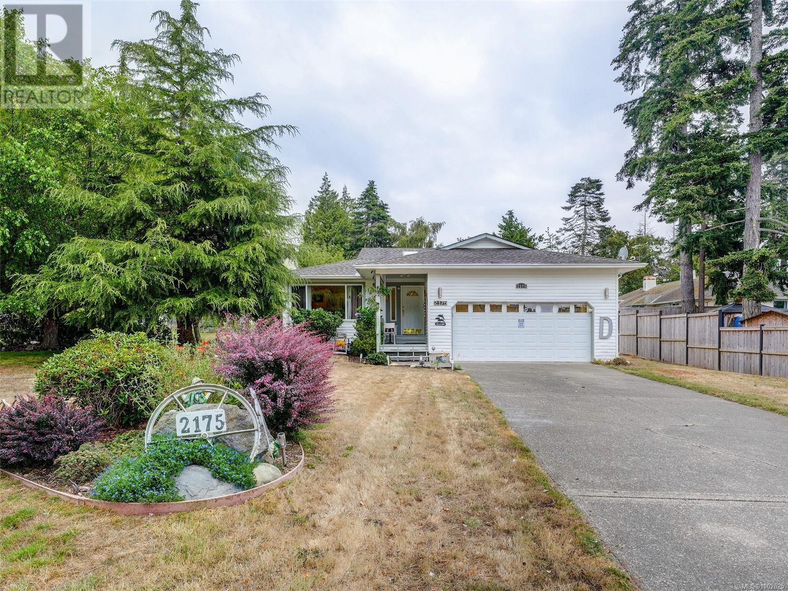 2175 Maple Ave N, Sooke