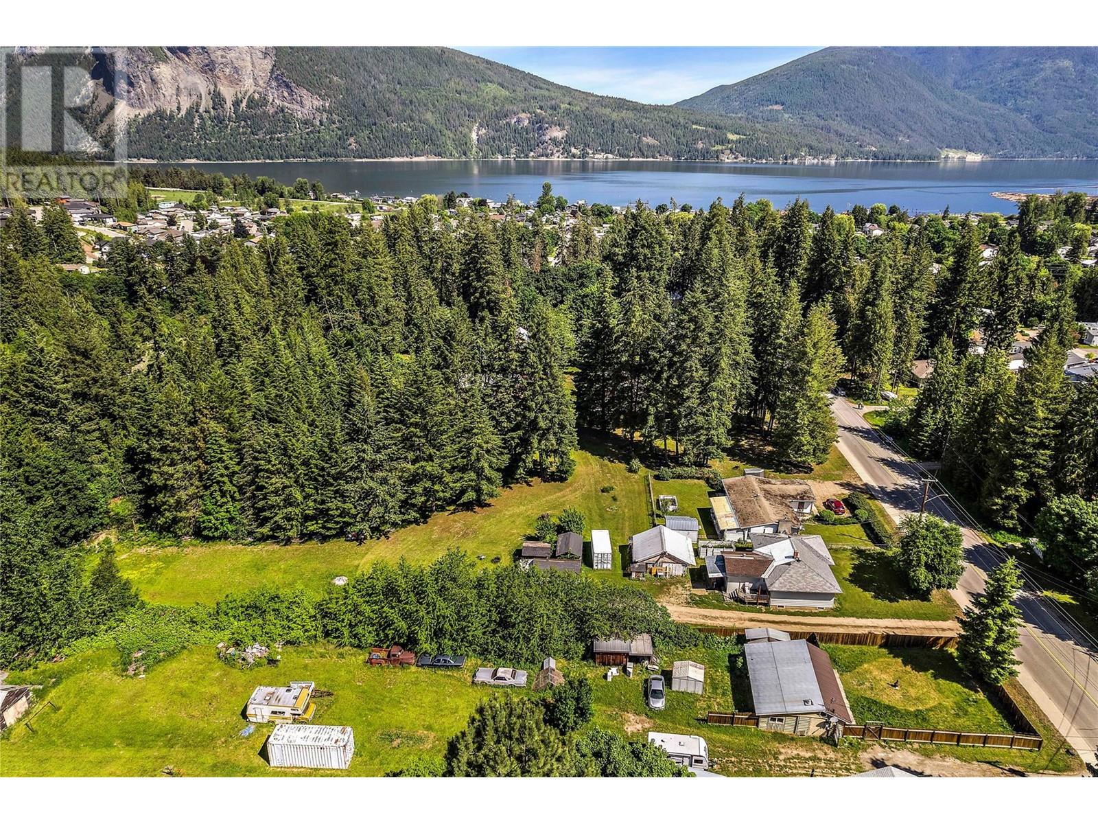 Photo 27 of 6721 50th Street Ne, Salmon Arm BC