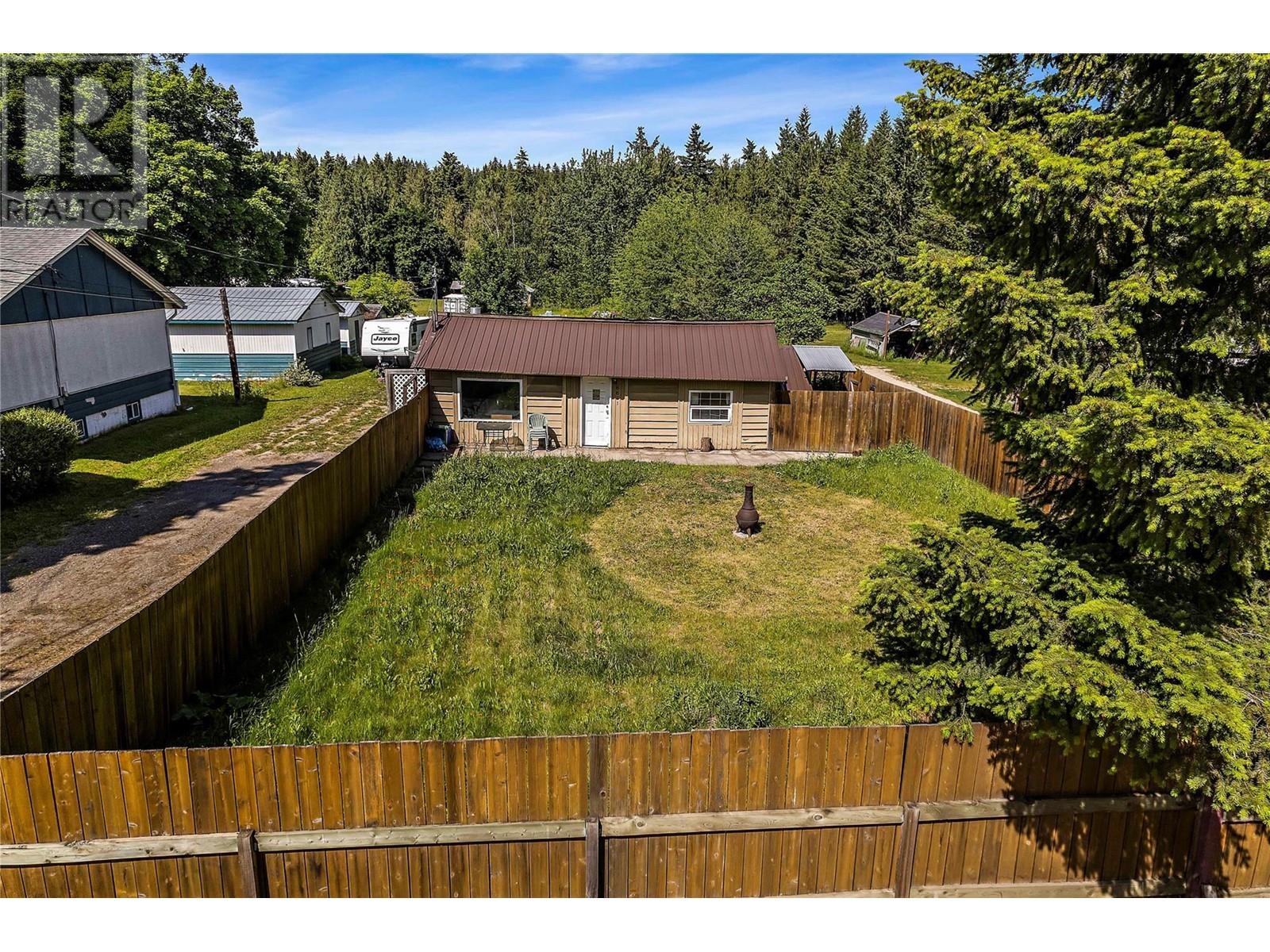  6611 50TH Street Northeast, Salmon Arm