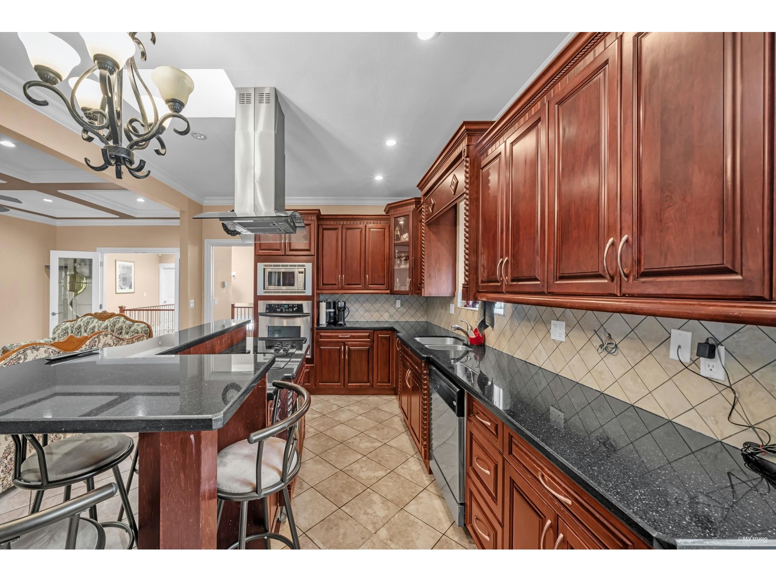 Photo 7 of 12699 99 Avenue, Surrey BC