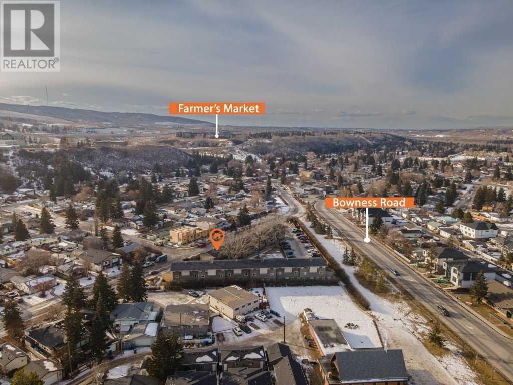 Single Family House for Sale in    Avenue NW Bowness Calgary 