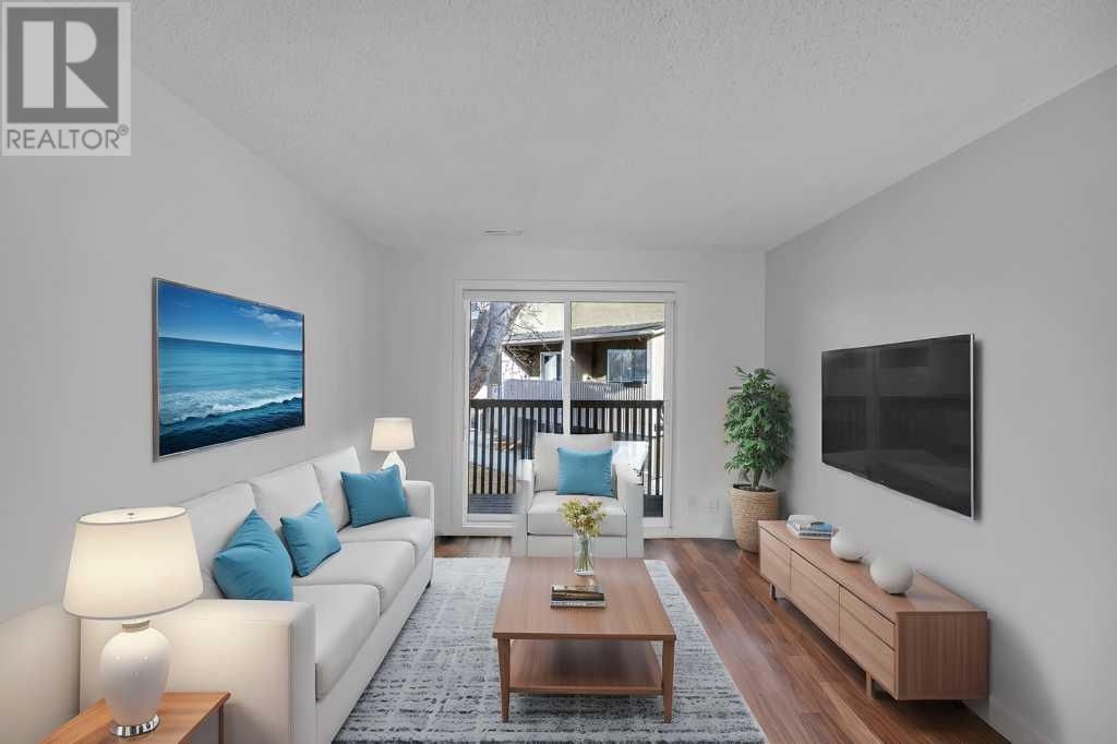 Single Family House for Sale in    Avenue NW Bowness Calgary 