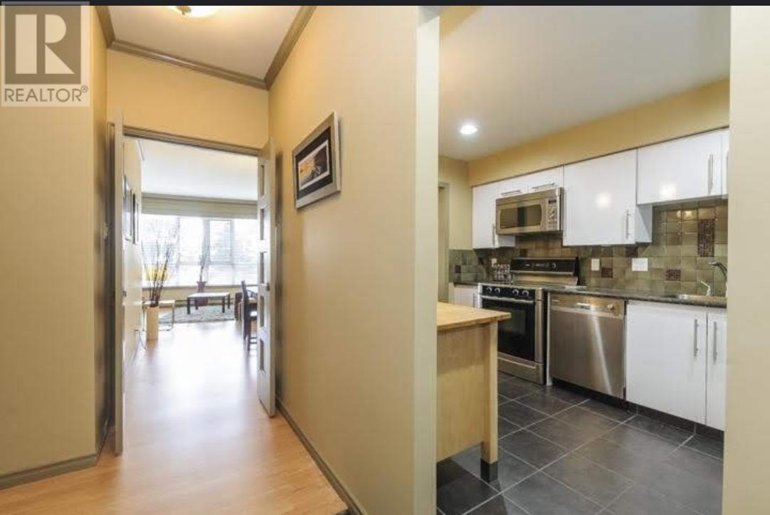 Photo 1 of 402 6888 Station Hill Drive, Burnaby BC