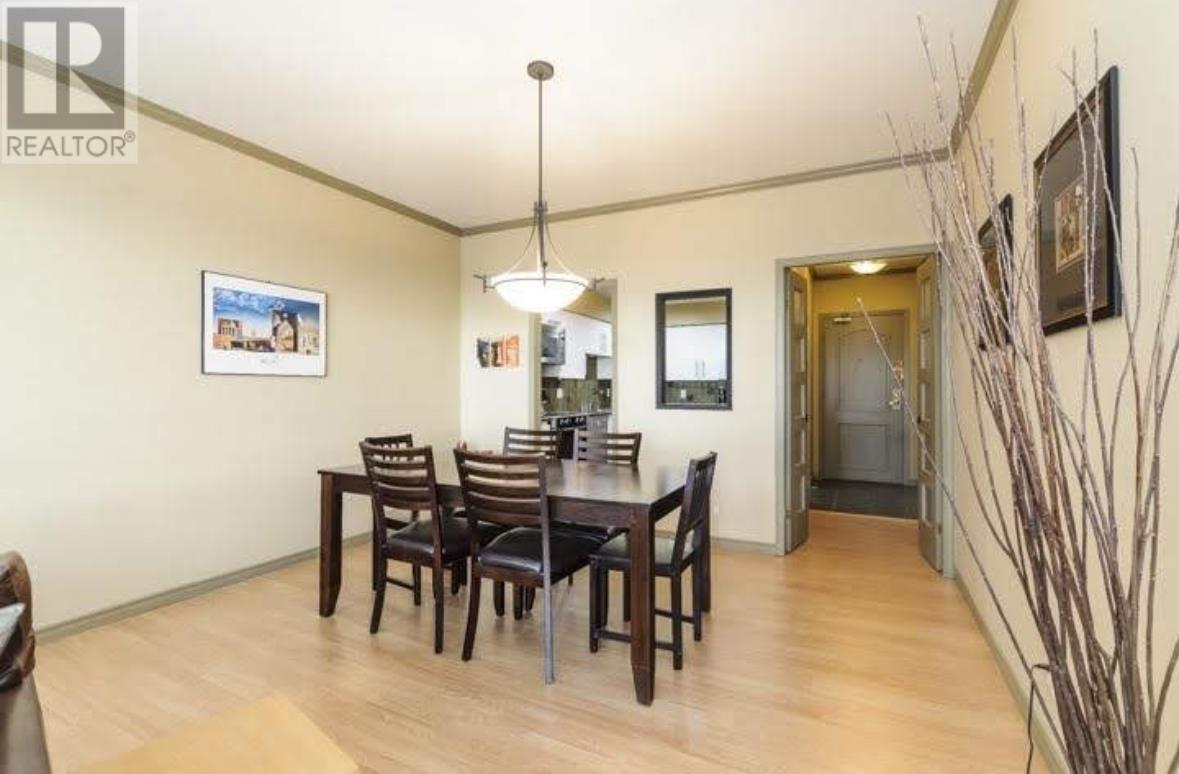 Photo 11 of 402 6888 Station Hill Drive, Burnaby BC