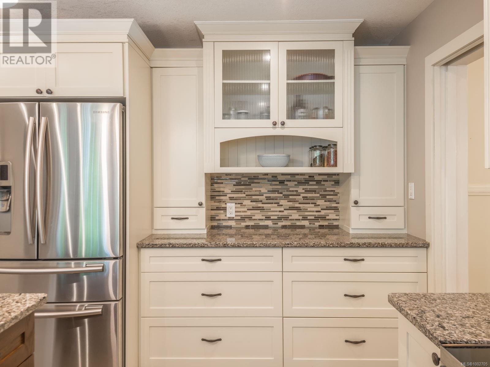 3961 Dunsmuir St, Port Alberni