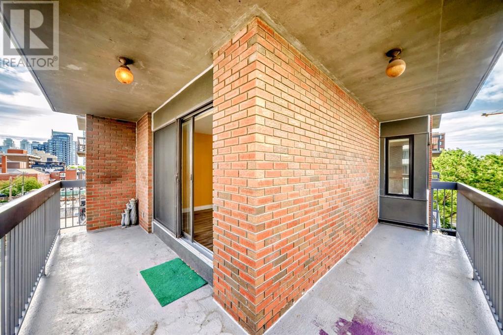 Single Family House for Sale in    Avenue SW Beltline Calgary 