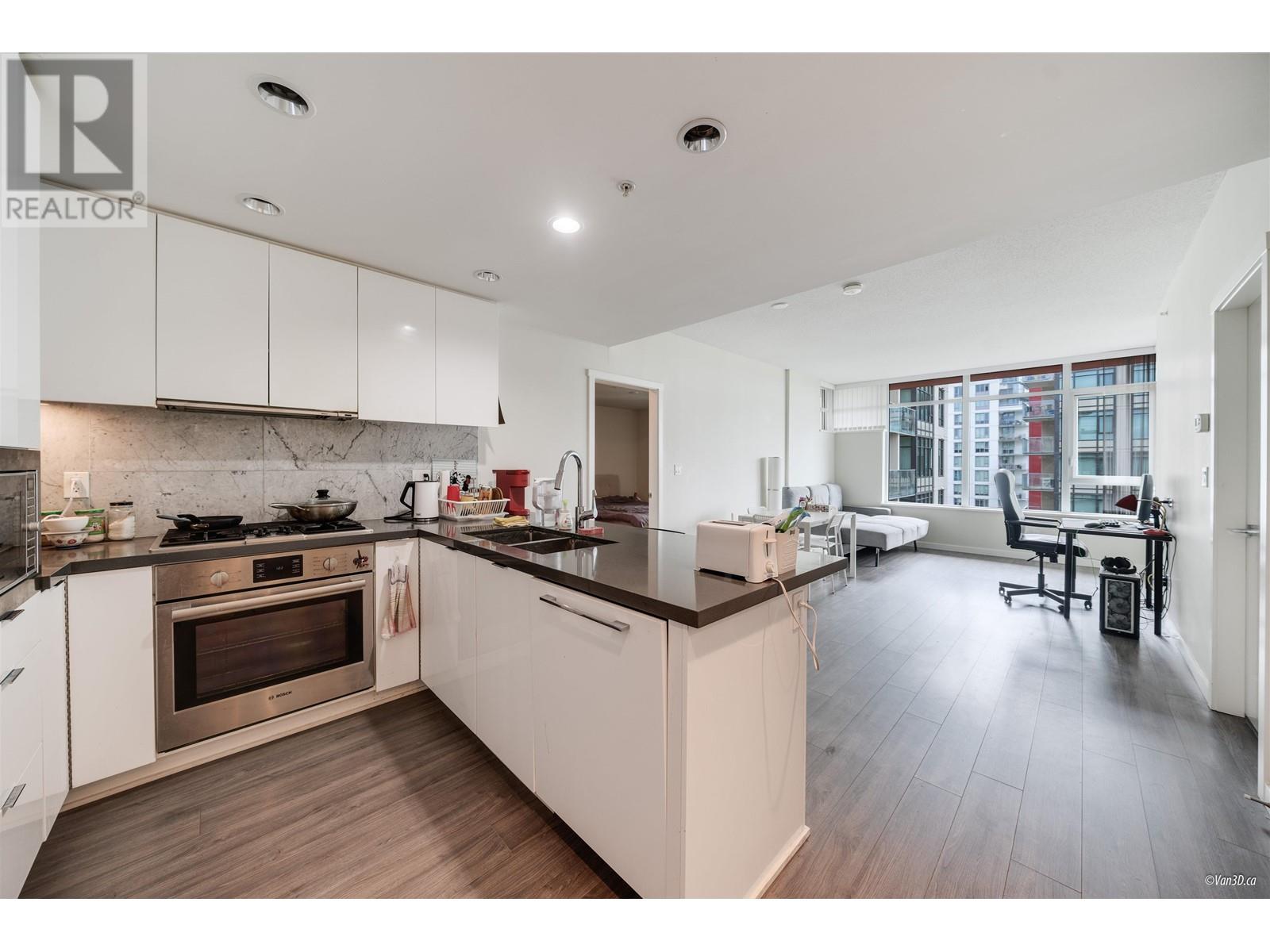 Photo 2 of 1001 7338 Gollner Avenue, Richmond BC