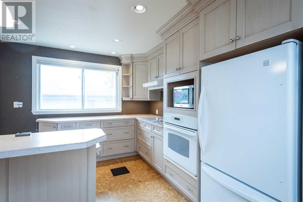 Single Family House Bungalow for Sale in   Street SW Glendale Calgary 