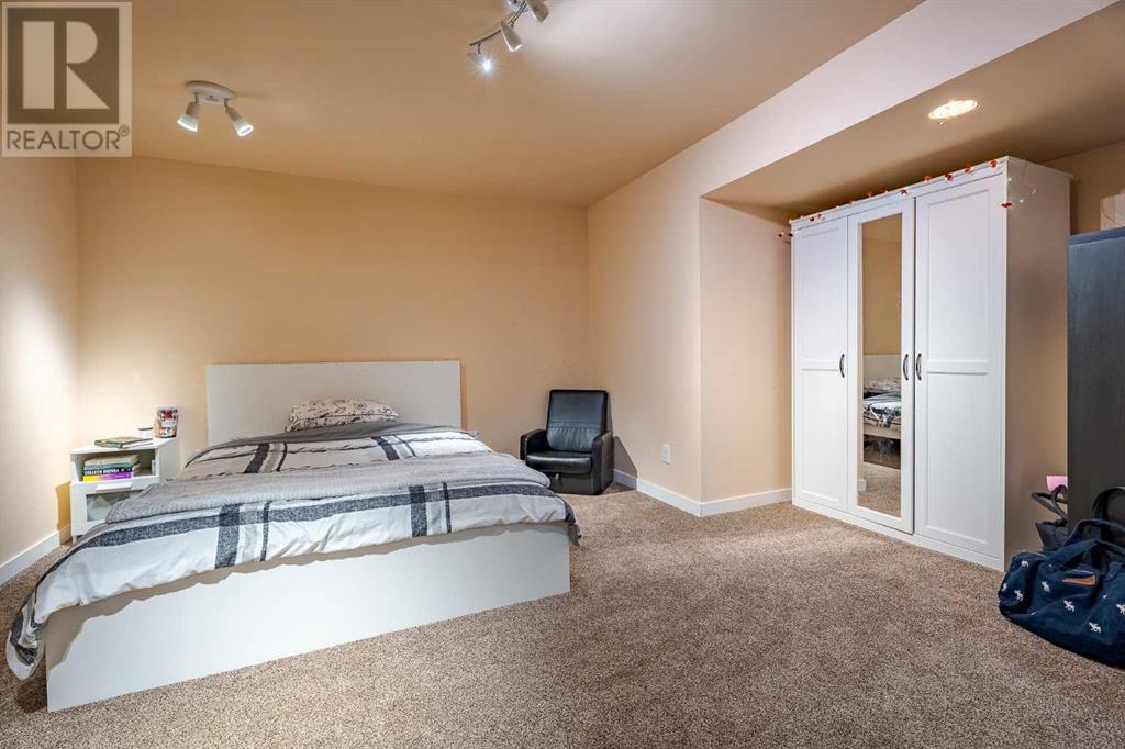 Single Family House for Sale in  Martin Crossing Court NE Martindale Calgary 
