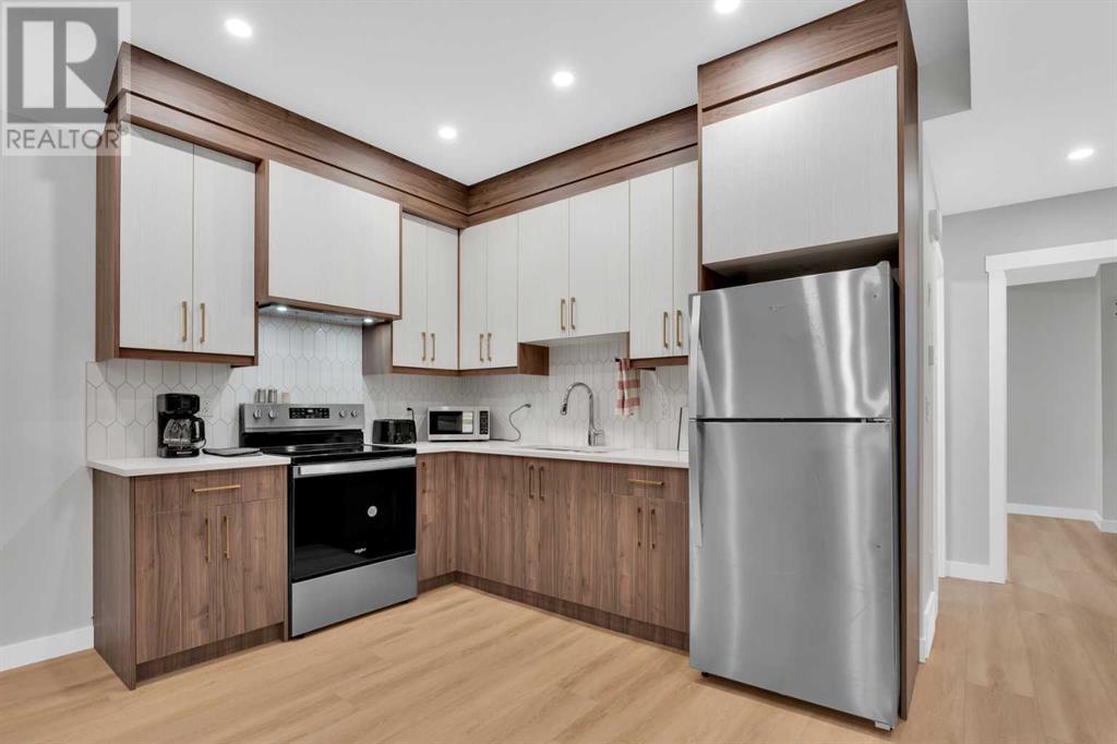 Single Family House for Sale in   Avenue SE Willow Park Calgary 