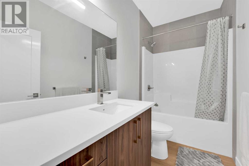 Single Family House for Sale in   Avenue SE Willow Park Calgary 