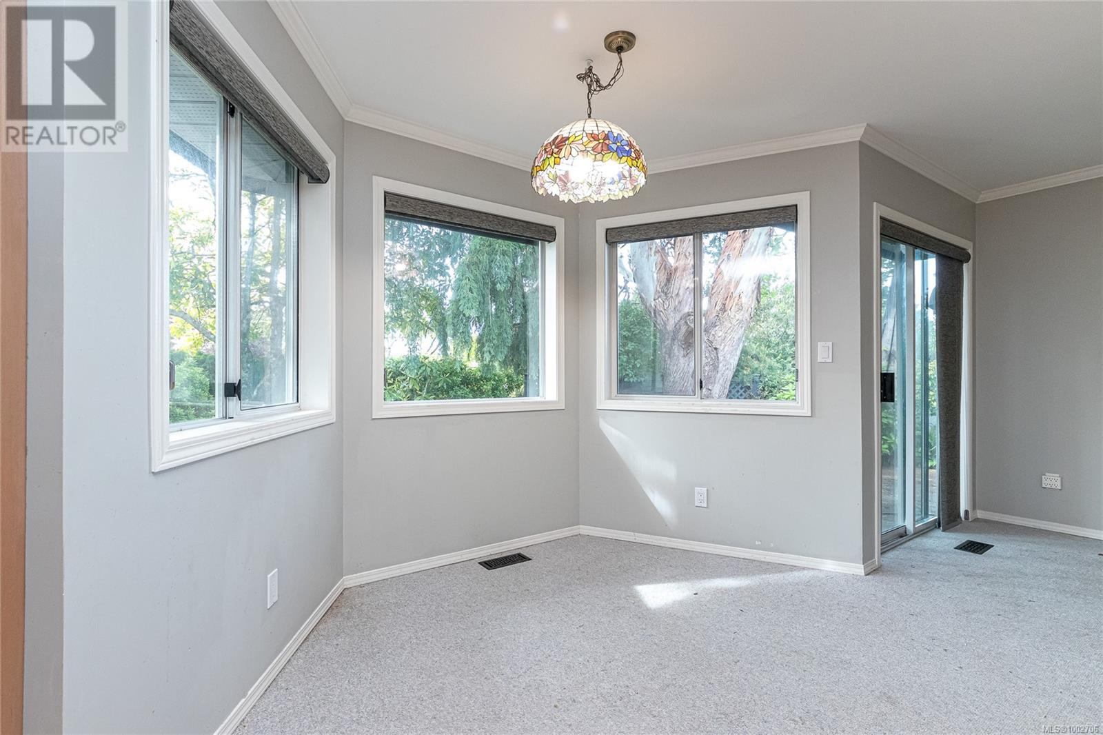 Photo 24 of 4301 Maltwood Close, Saanich BC