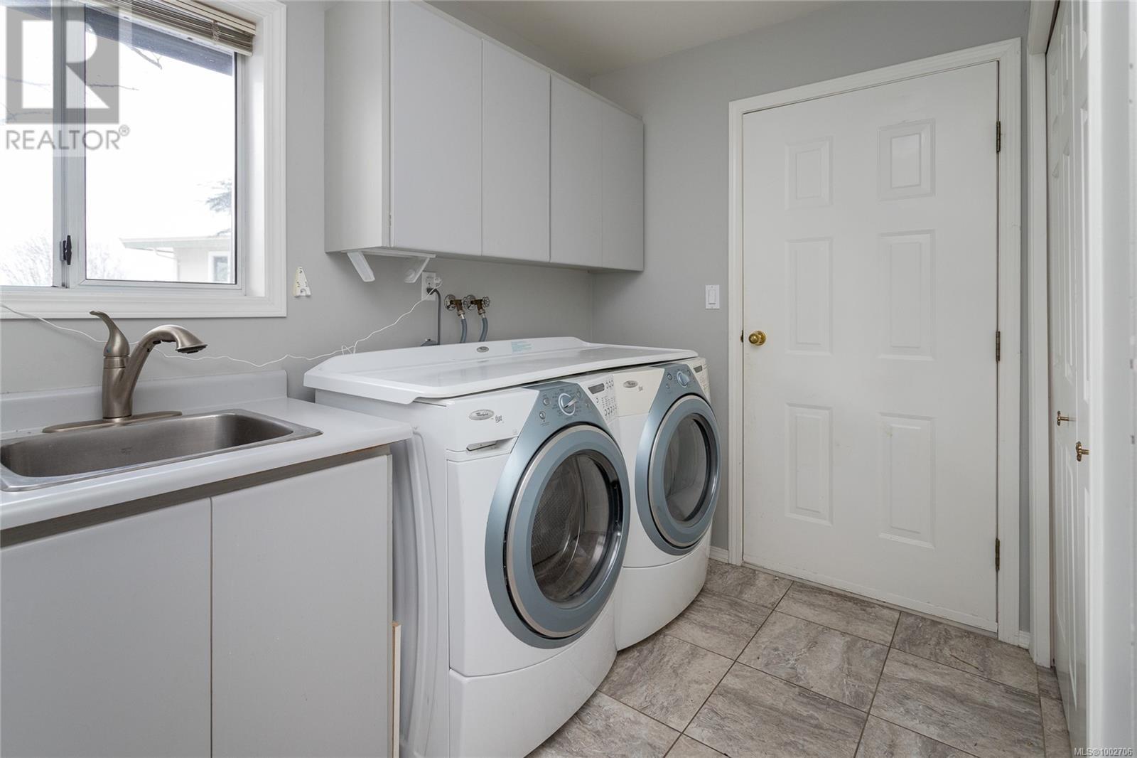 Photo 41 of 4301 Maltwood Close, Saanich BC