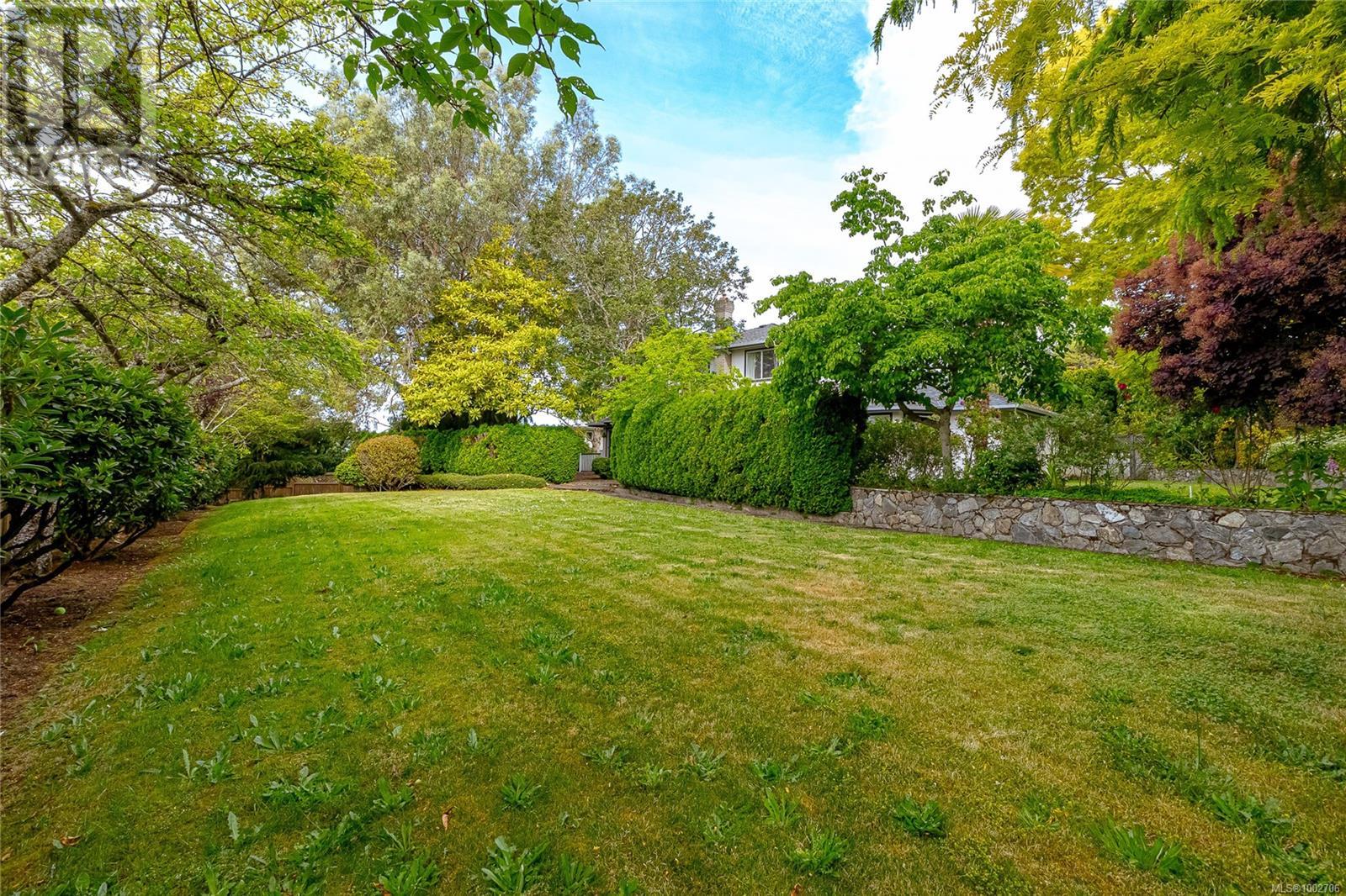 Photo 49 of 4301 Maltwood Close, Saanich BC