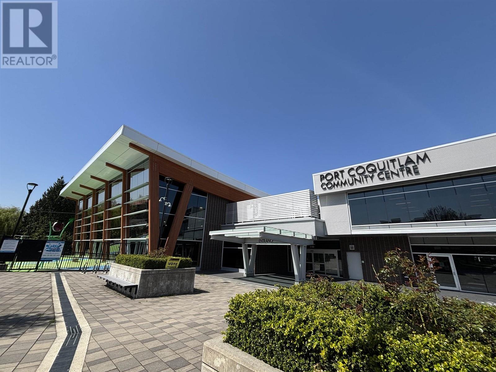 401 2331 KELLY AVENUE, Port Coquitlam