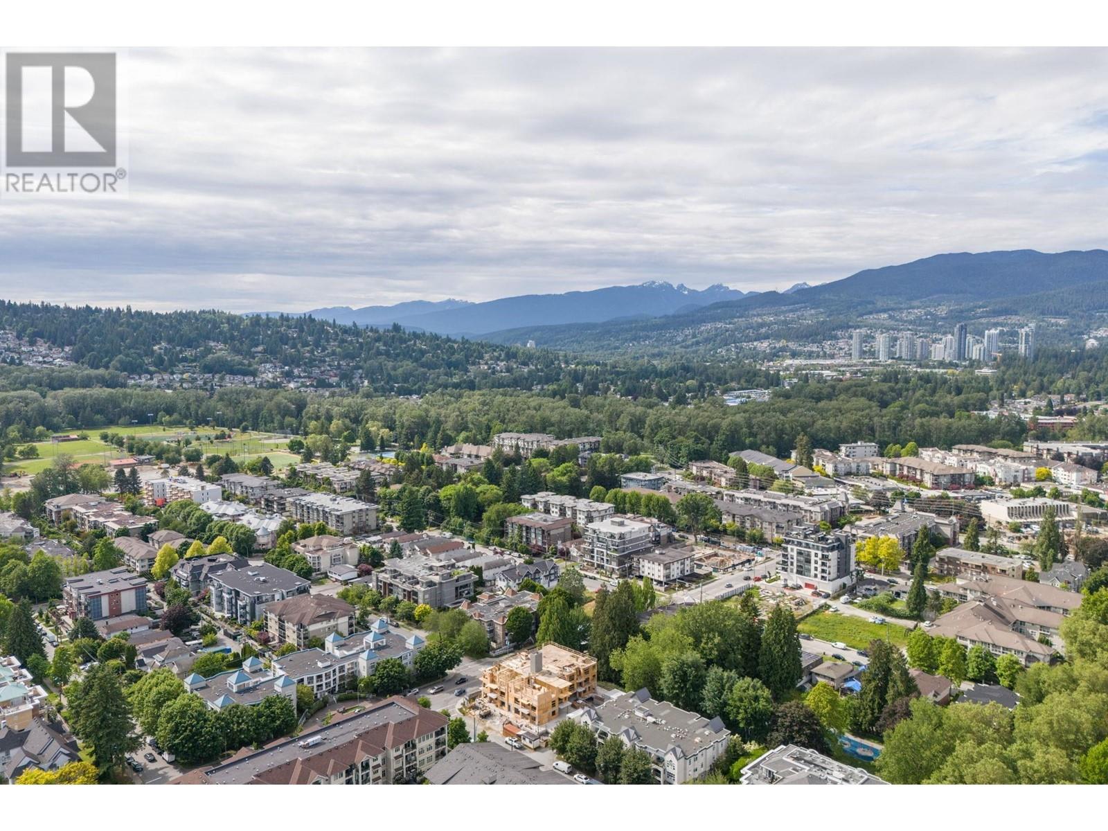 401 2331 KELLY AVENUE, Port Coquitlam