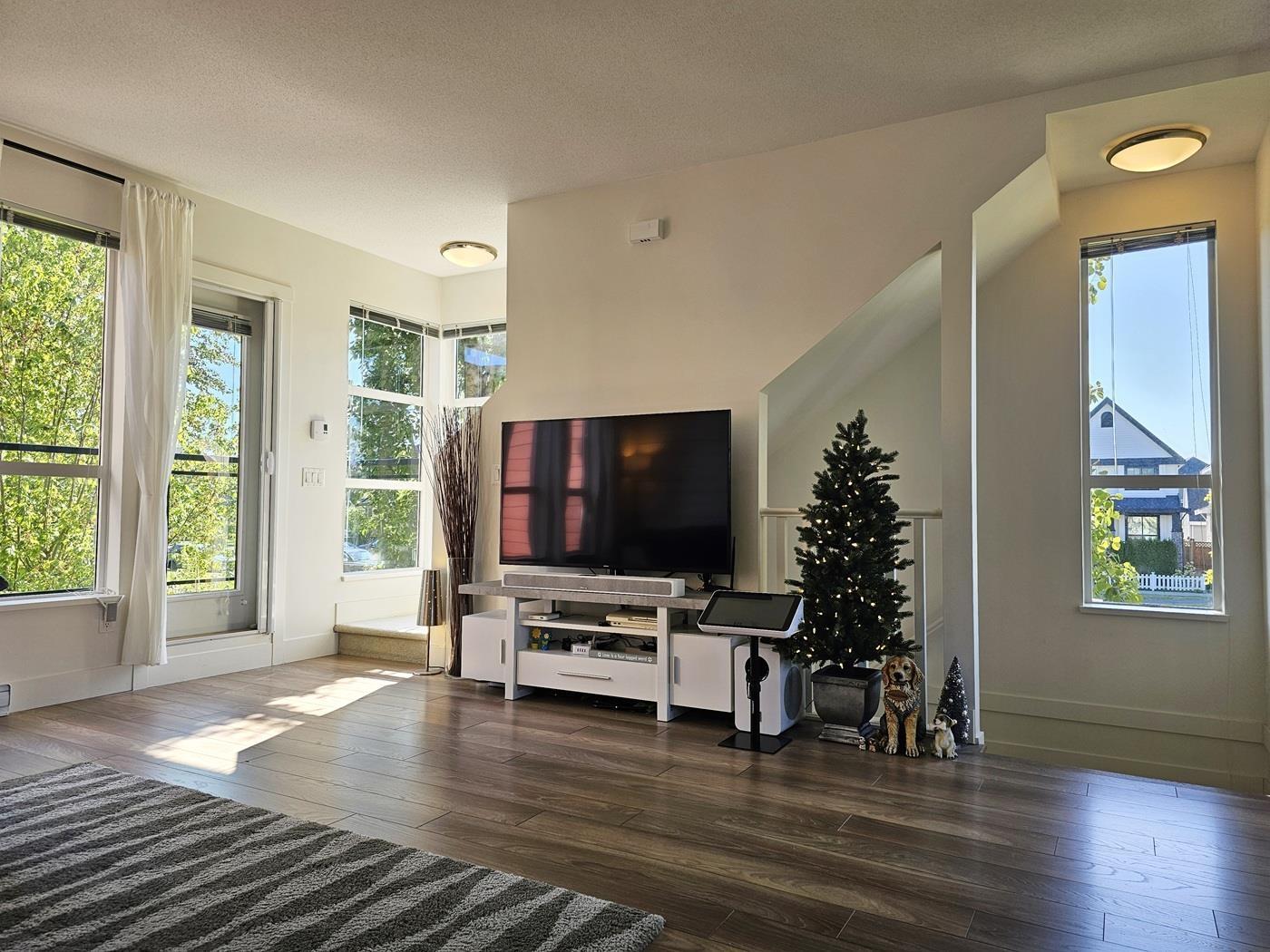 Photo 19 of 21 19477 72 A Avenue, Surrey BC