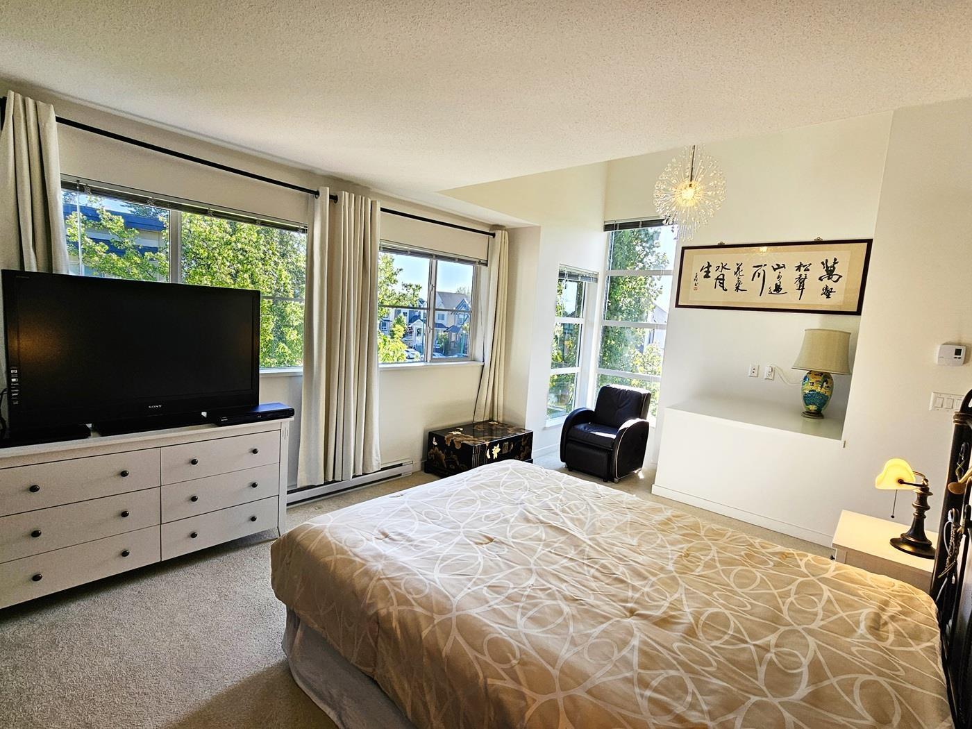 Photo 24 of 21 19477 72 A Avenue, Surrey BC
