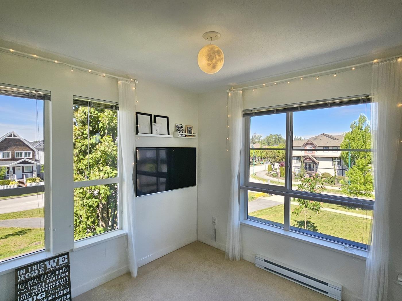 Photo 28 of 21 19477 72 A Avenue, Surrey BC