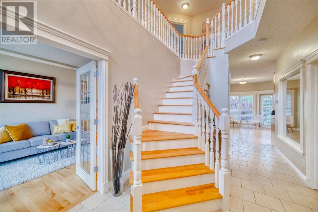 Single Family House for Sale in  Discovery Ridge Rise SW Discovery Ridge Calgary 
