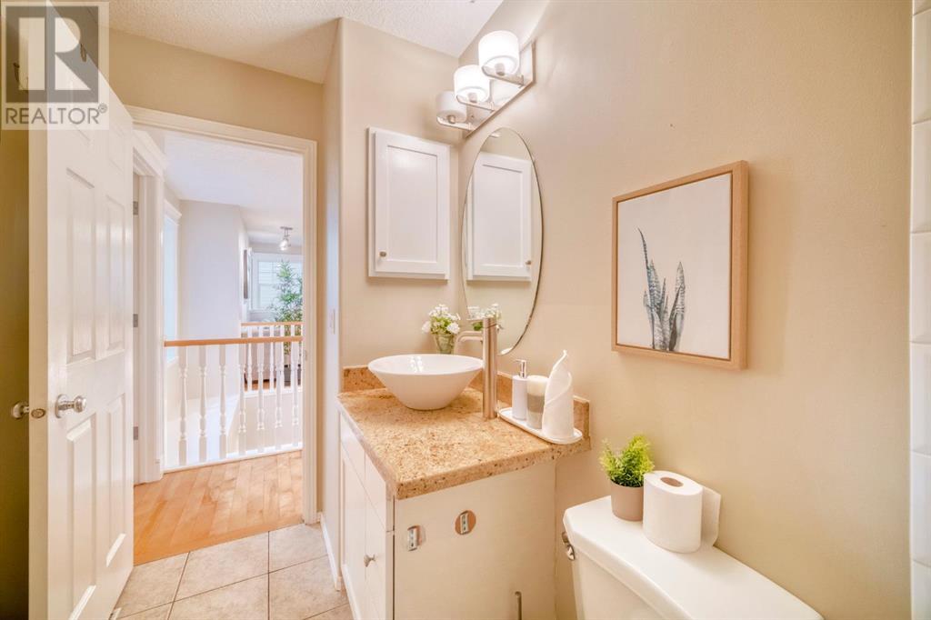 Single Family House for Sale in  Discovery Ridge Rise SW Discovery Ridge Calgary 