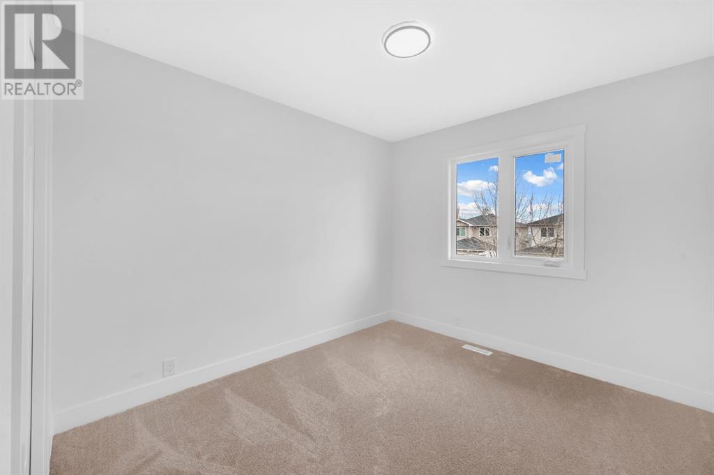 Single Family House for Sale in  Macewan Park Green NW MacEwan Glen Calgary 