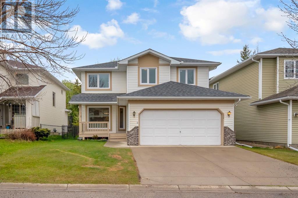Single Family House for Sale in  Macewan Park Green NW MacEwan Glen Calgary 