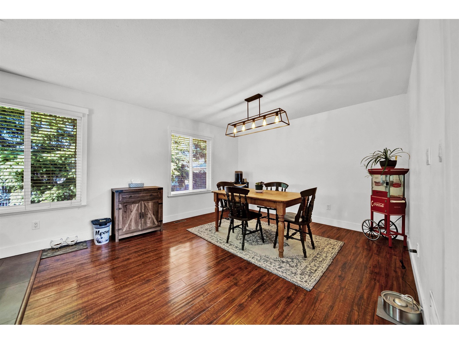 Photo 17 of 27229 27 Avenue, Langley BC