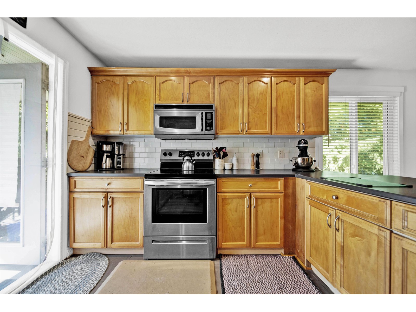 Photo 15 of 27229 27 Avenue, Langley BC