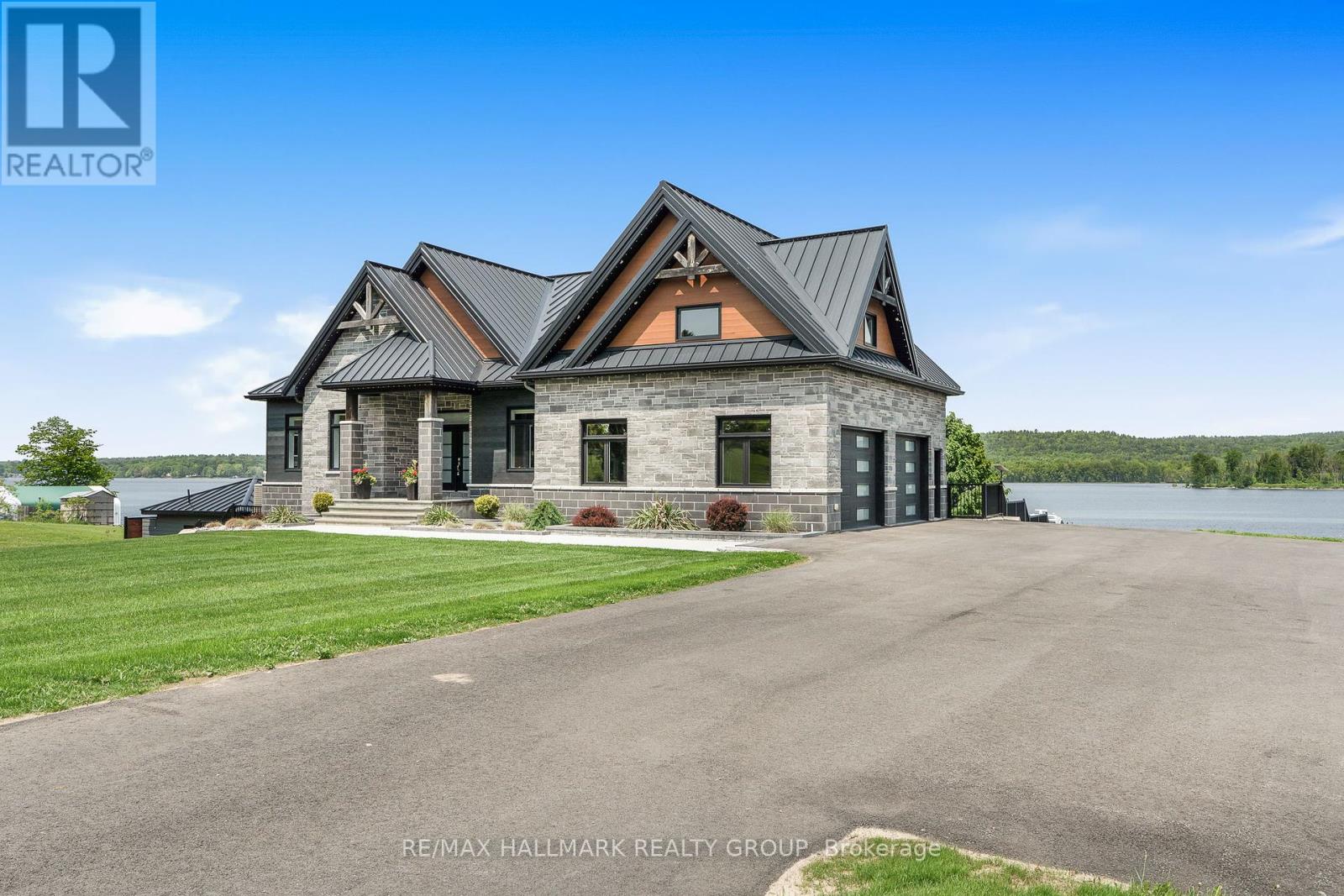3795 CONCESSION 1 STREET - 3