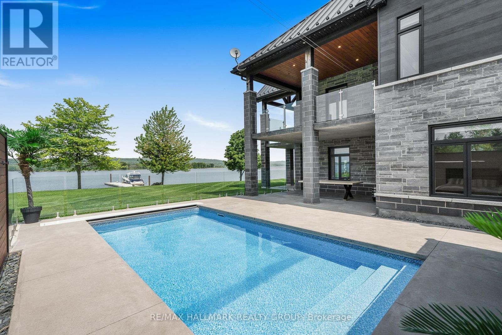 3795 CONCESSION 1 STREET - 10