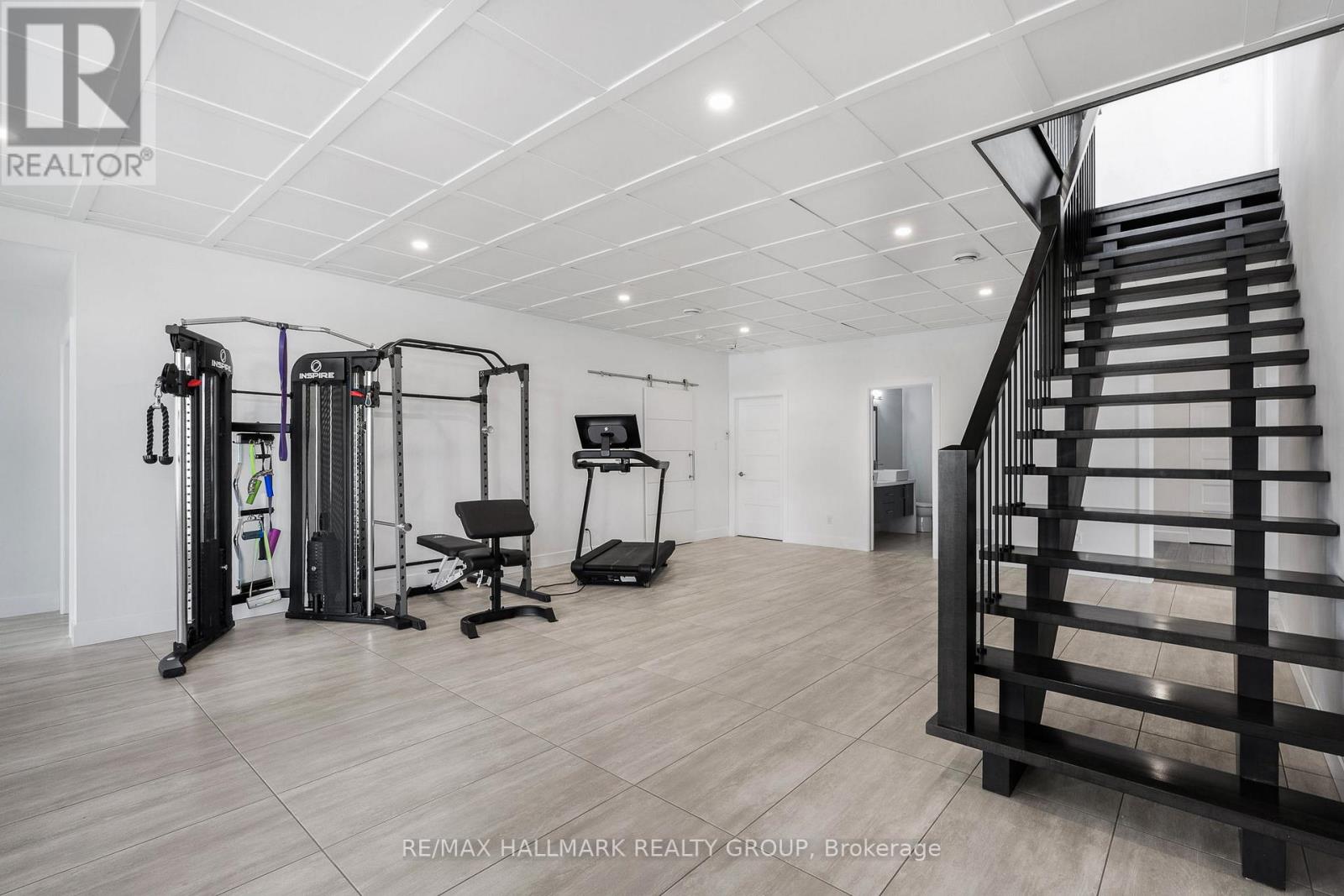 3795 CONCESSION 1 STREET - 36