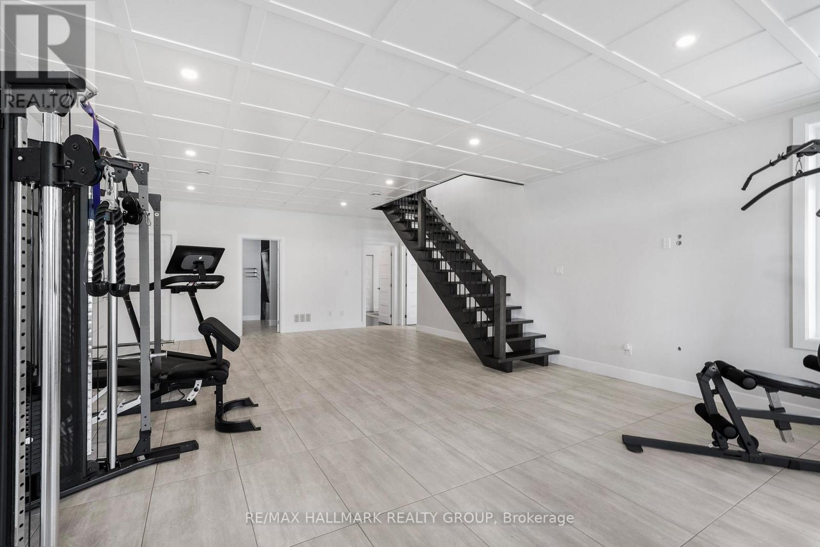 3795 CONCESSION 1 STREET - 37