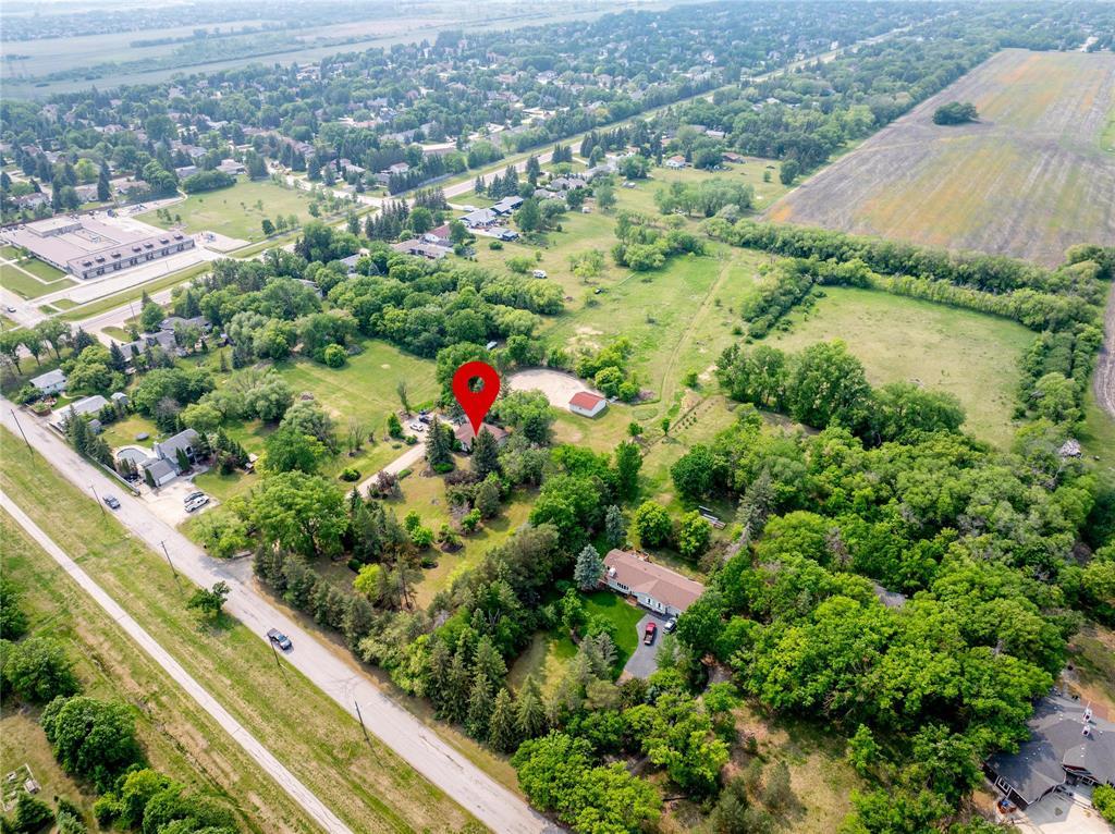 Photo 1 of 3300 Raleigh Street, Winnipeg MB