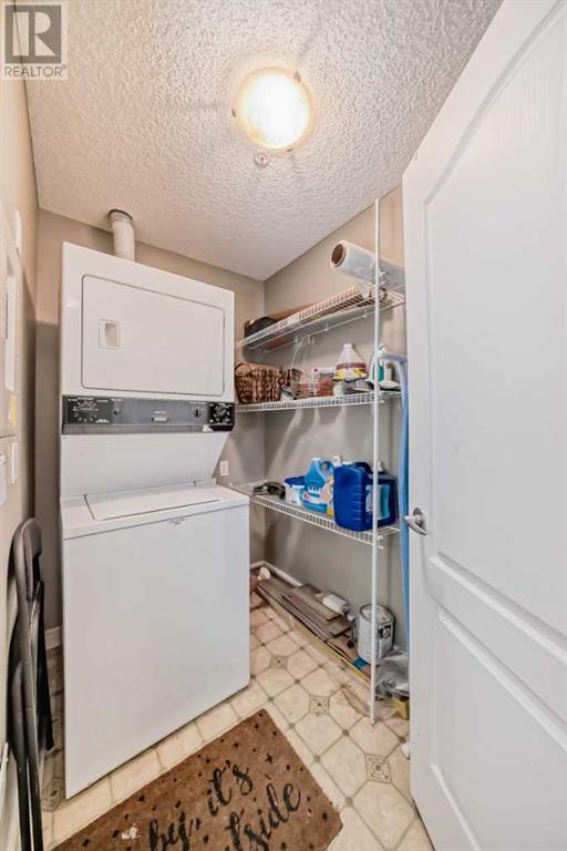 Single Family House for Sale in    Avenue SW Windsor Park Calgary 
