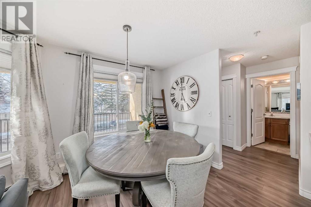 Single Family House for Sale in    Avenue SW Windsor Park Calgary 