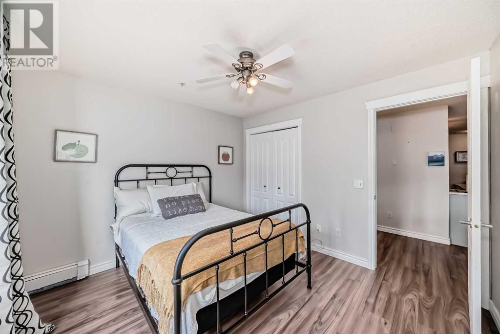 Single Family House for Sale in    Avenue SW Windsor Park Calgary 