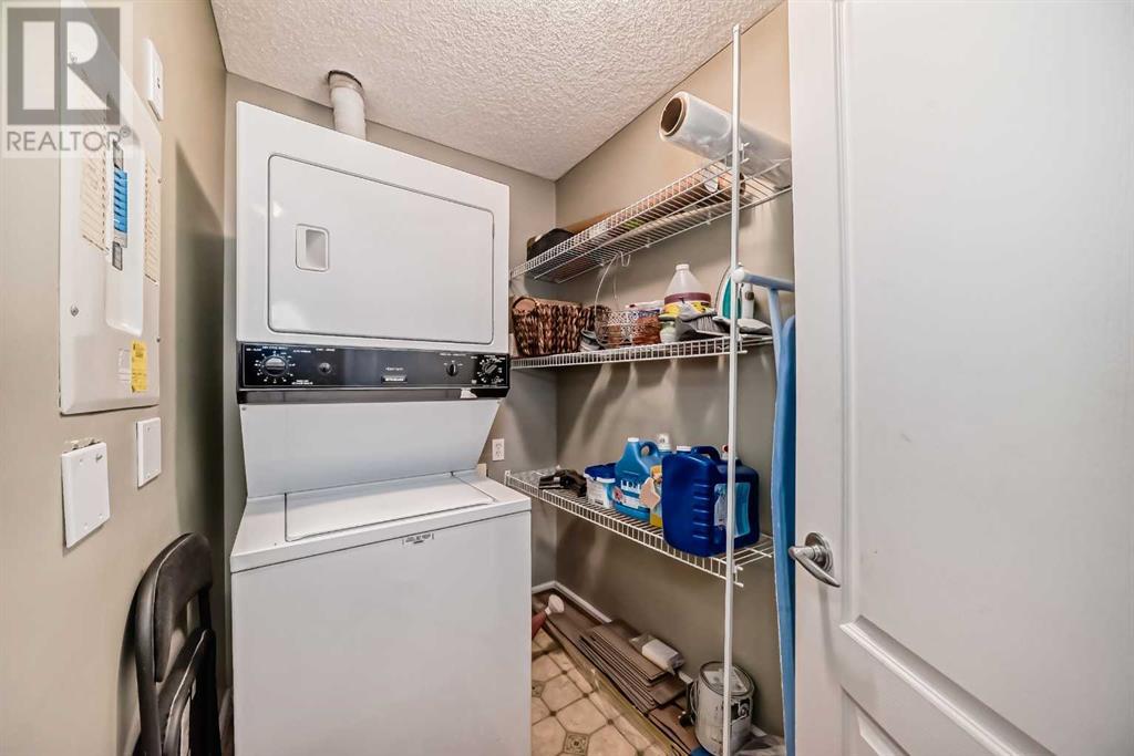 Single Family House for Sale in    Avenue SW Windsor Park Calgary 