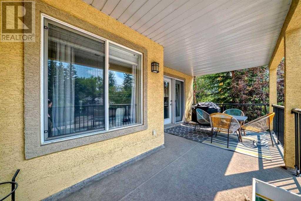Single Family House for Sale in    Avenue SW Windsor Park Calgary 