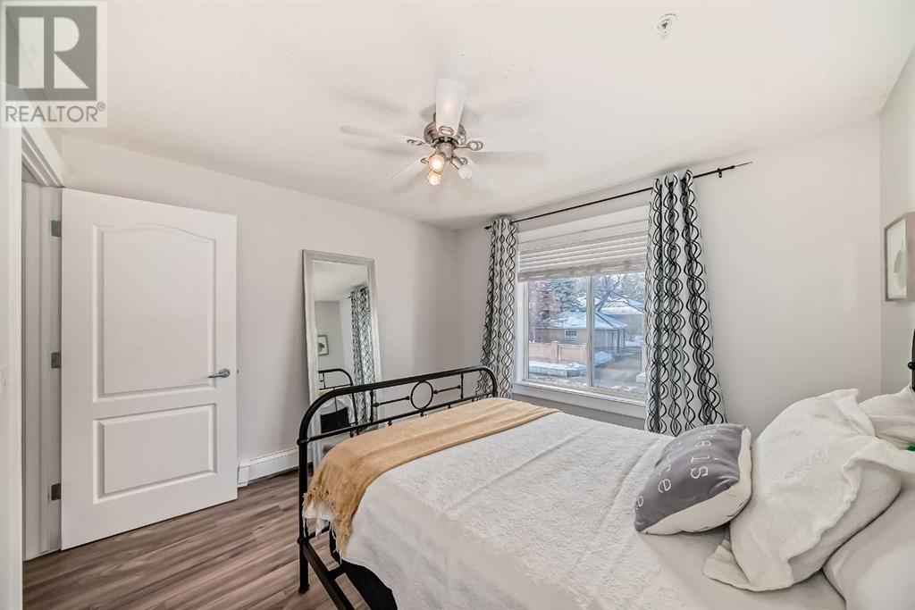 Single Family House for Sale in    Avenue SW Windsor Park Calgary 