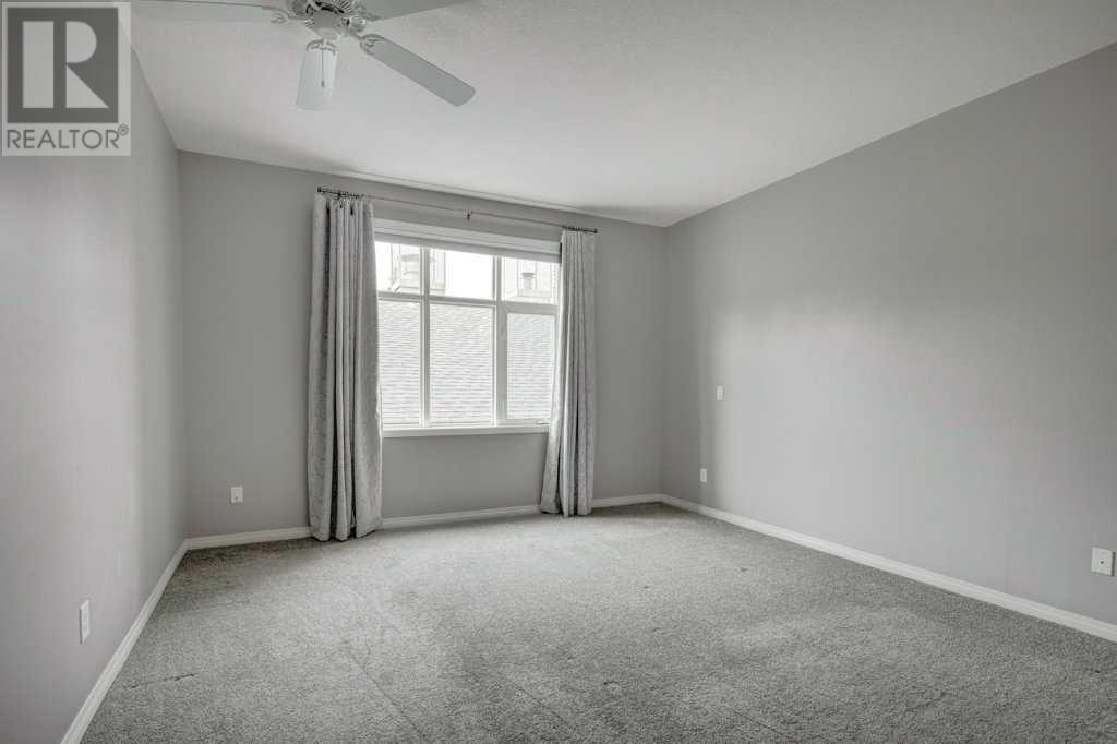 Single Family House for Sale in   Lake Fraser Green SE Lake Bonavista Calgary 