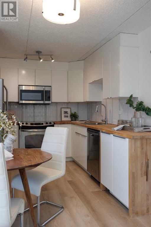 Single Family House for Sale in    Street SW Beltline Calgary 
