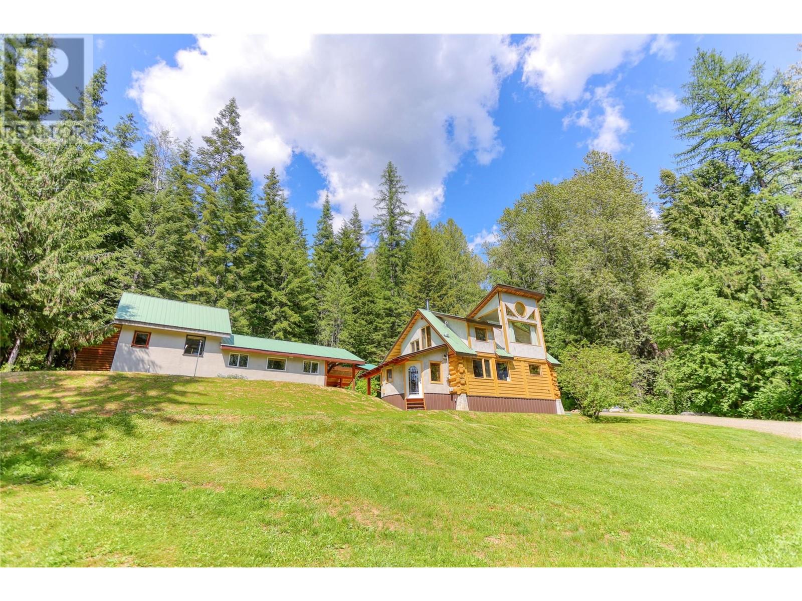 Photo 42 of 926 Wildhorse Creek Road, Ymir BC