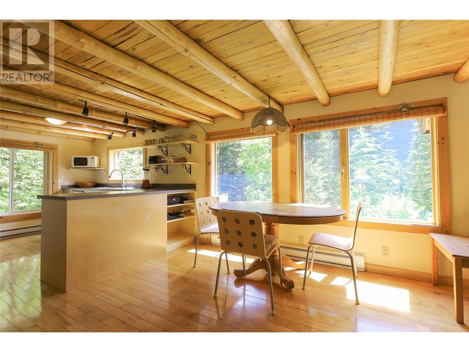 Photo 14 of 926 Wildhorse Creek Road, Ymir BC