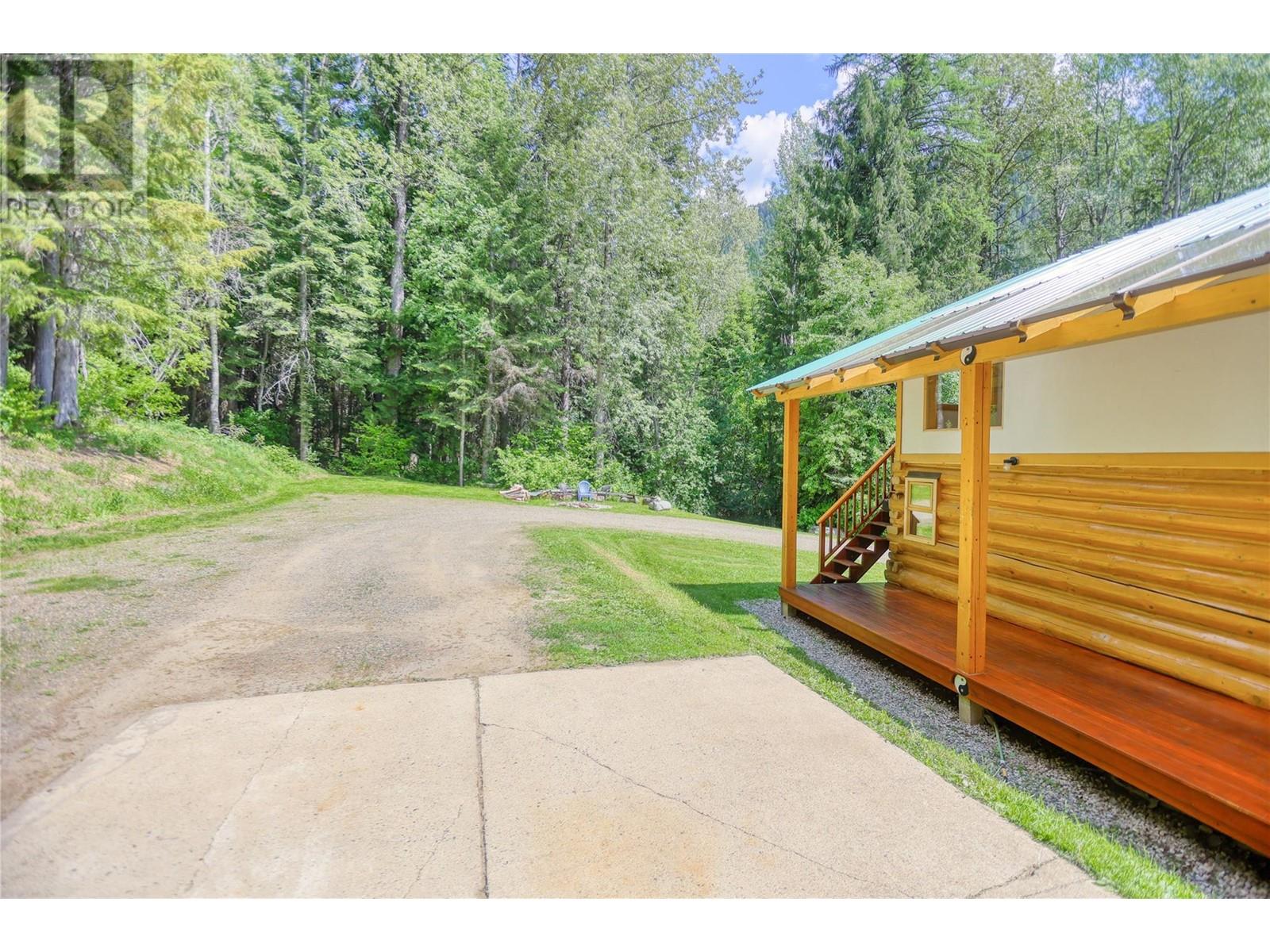 Photo 36 of 926 Wildhorse Creek Road, Ymir BC