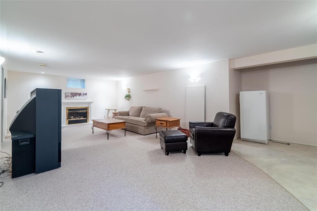 Photo 12 of 3300 Raleigh Street, Winnipeg MB