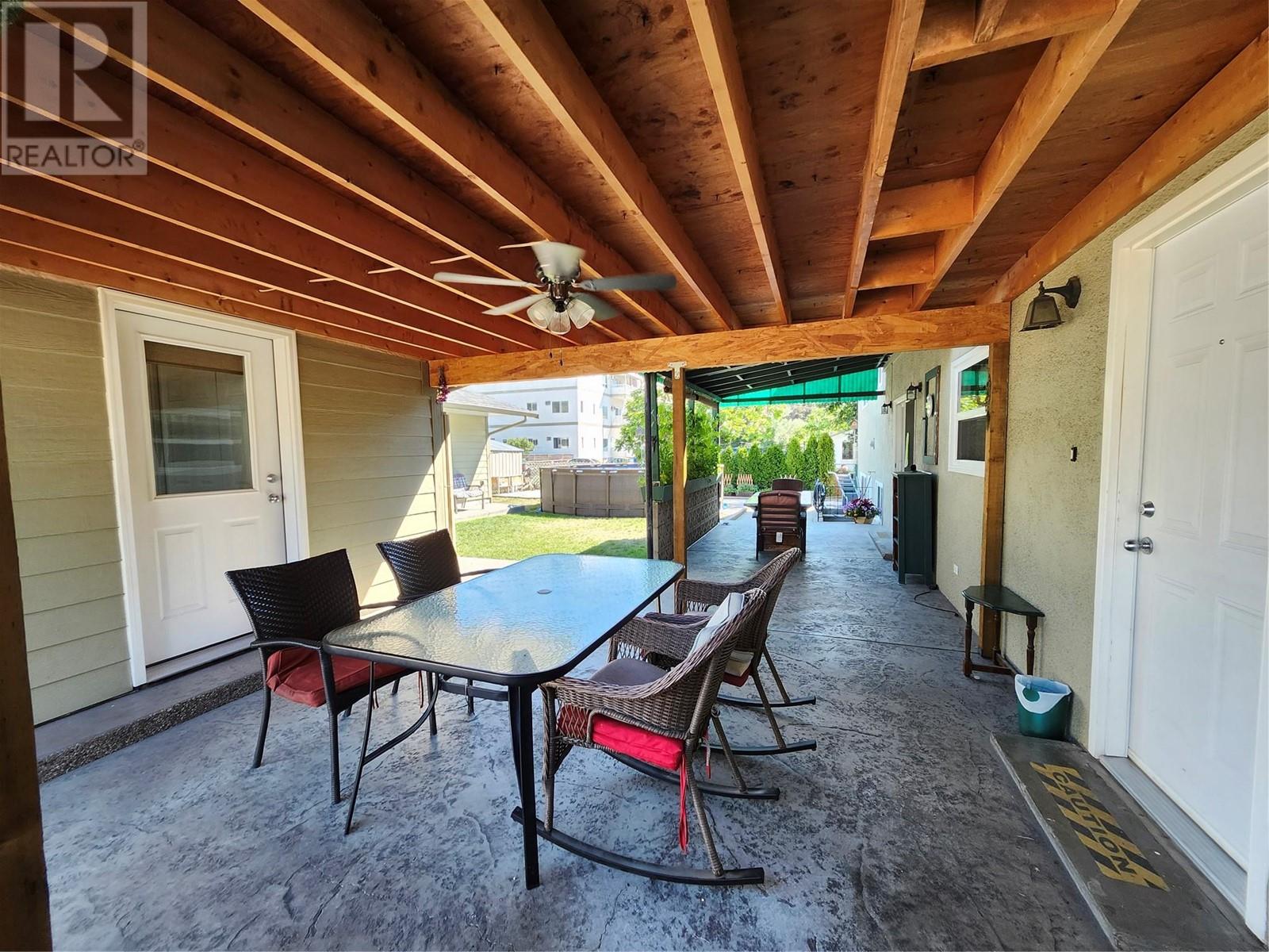  6453 Park Drive, Oliver