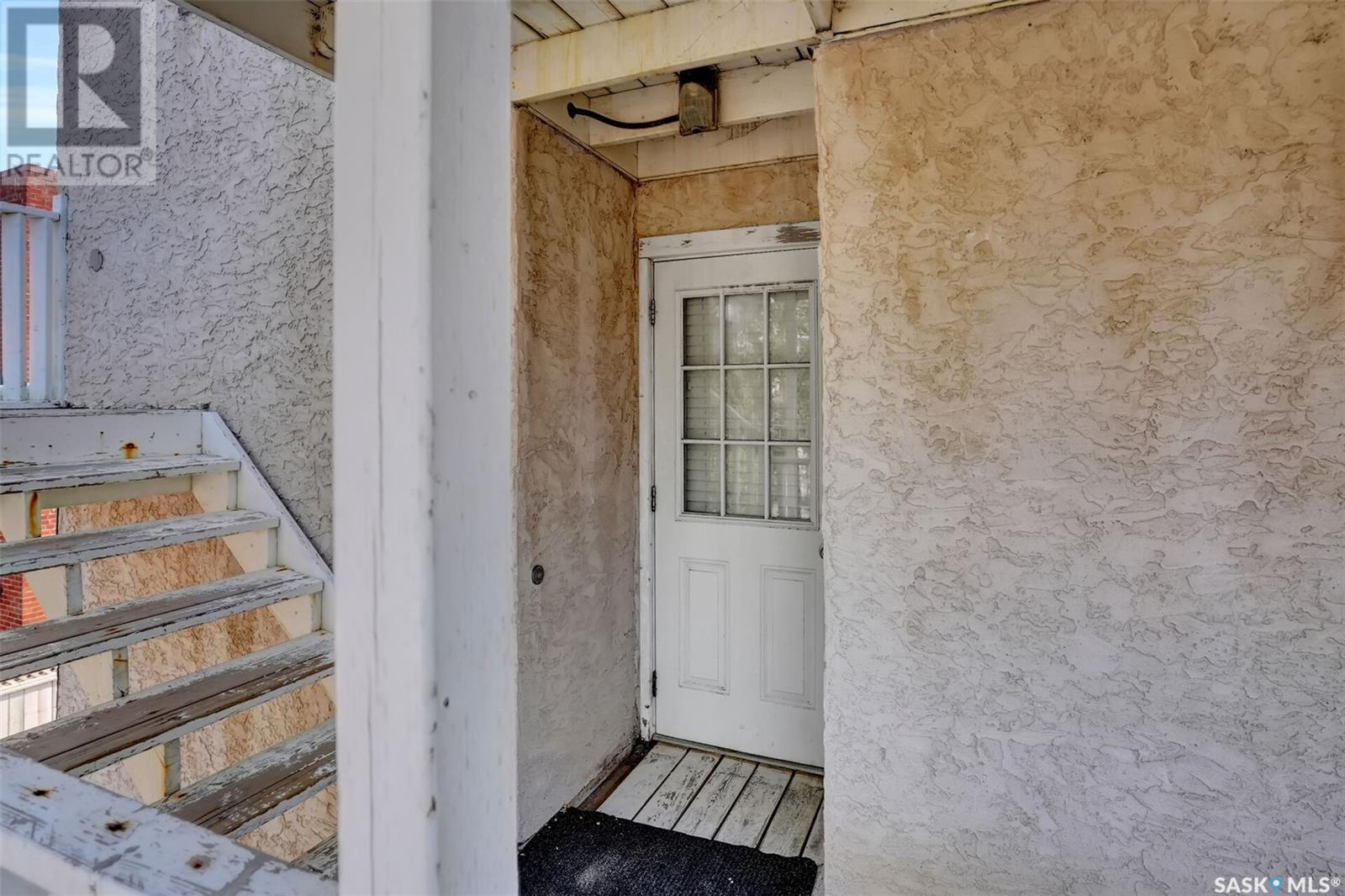 Photo 48 of 2216 Lorne Street, Regina SK
