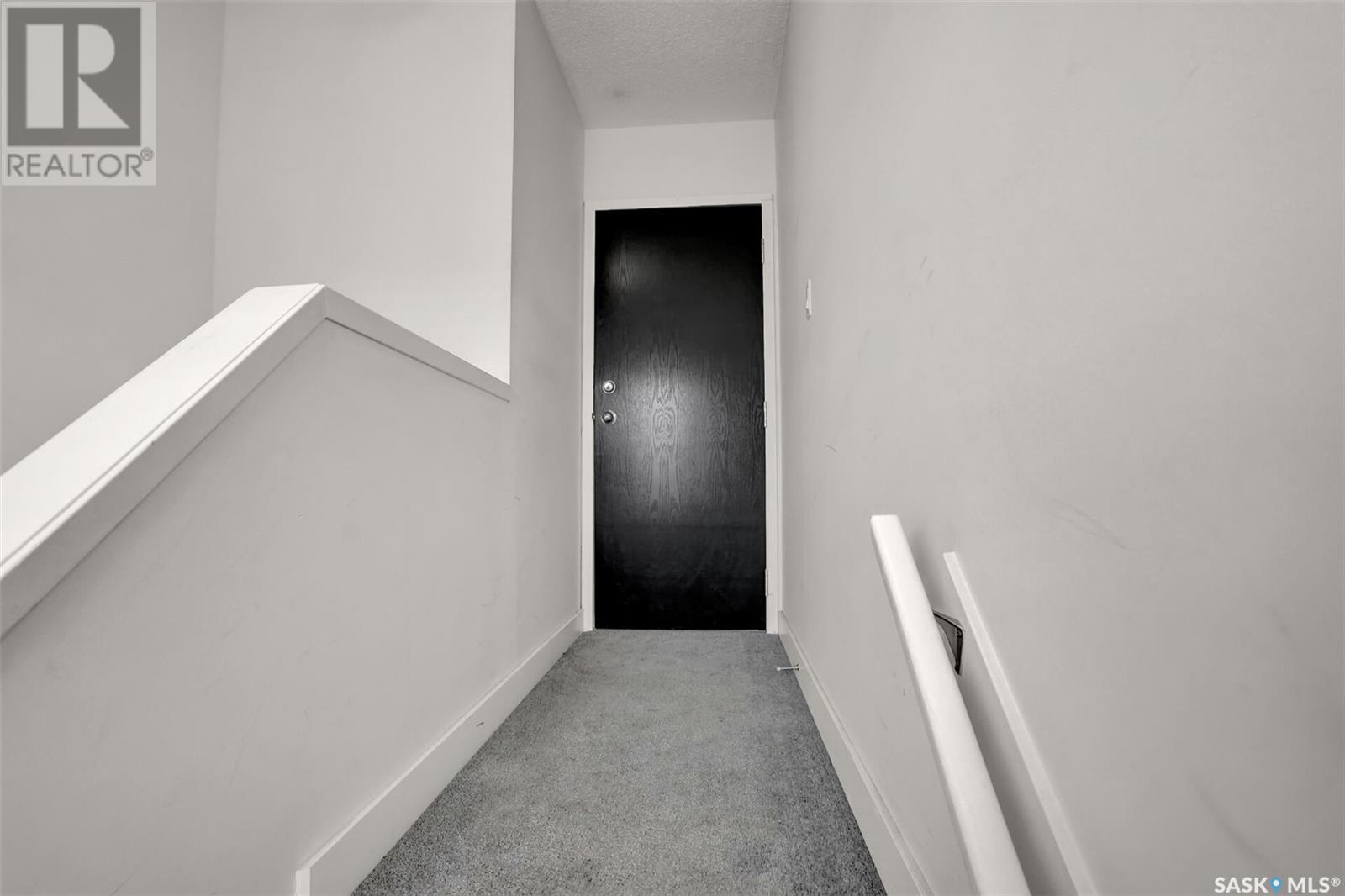 Photo 5 of 2216 Lorne Street, Regina SK