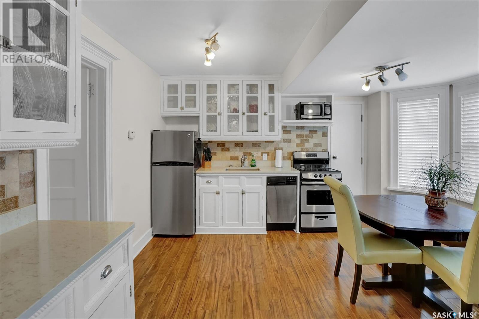 Photo 9 of 2216 Lorne Street, Regina SK